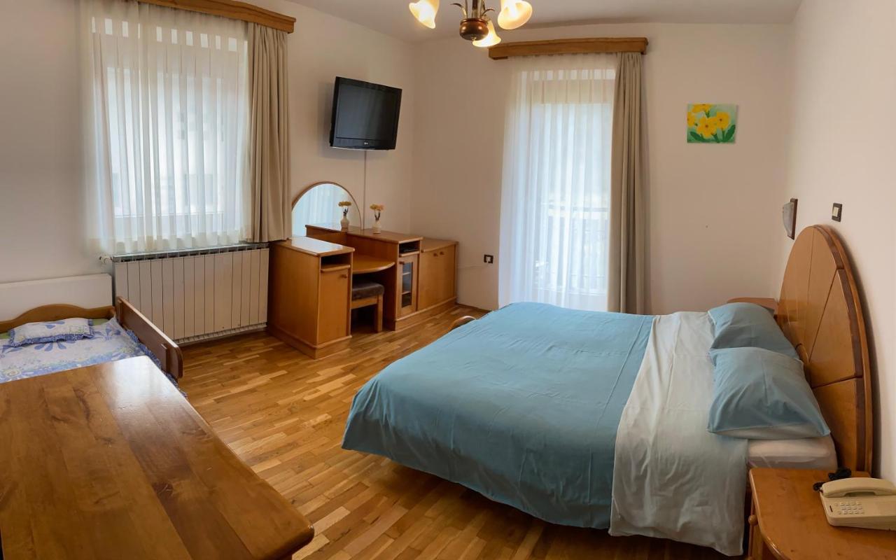 ホテル Ekoturizem Hudicevec ポストイナ 部屋 写真
